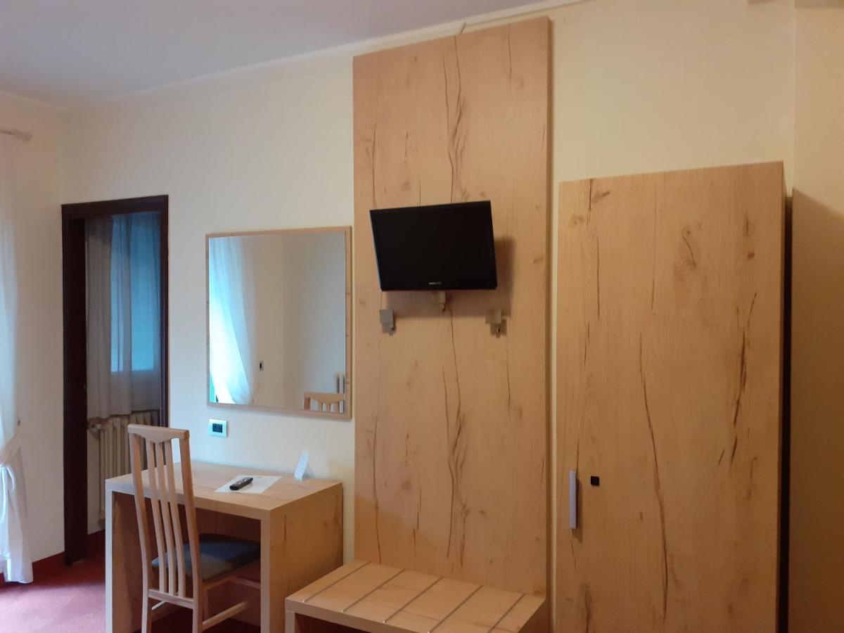 Hotel Des Alpes Castione della Presolana Kültér fotó