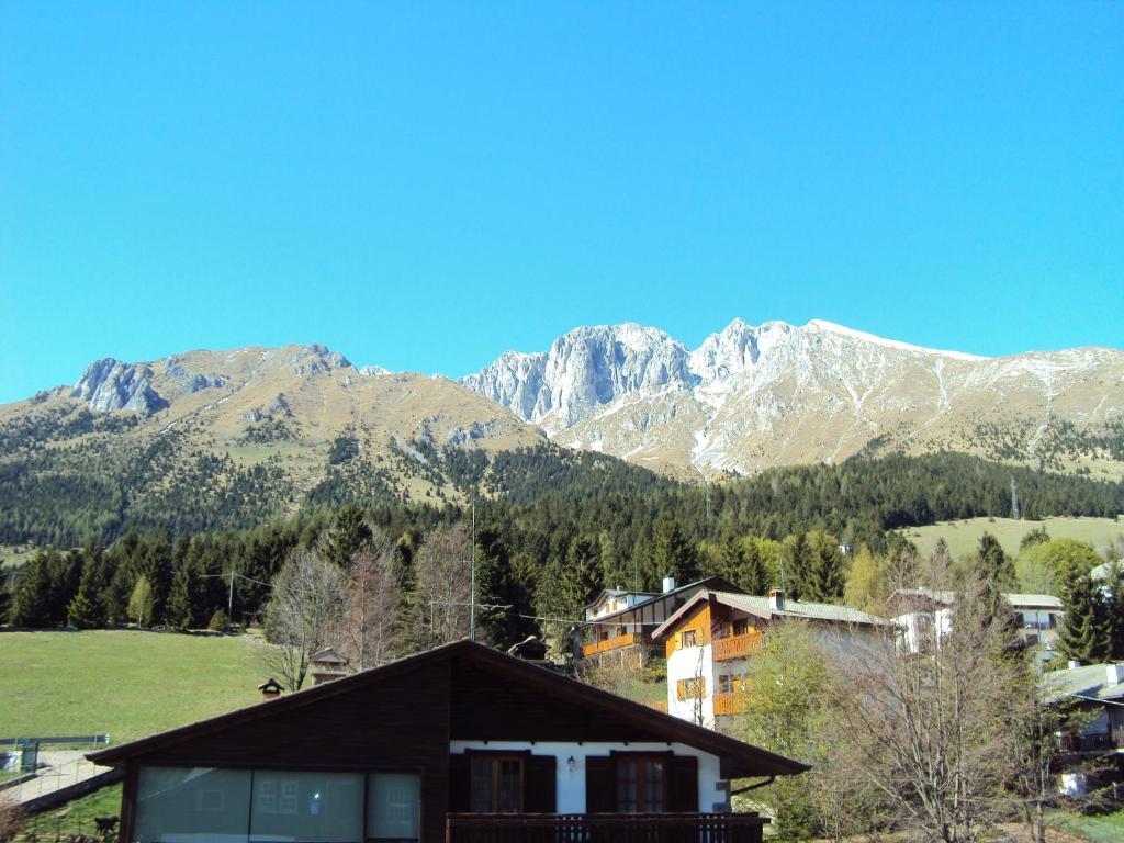 Hotel Des Alpes Castione della Presolana Szoba fotó