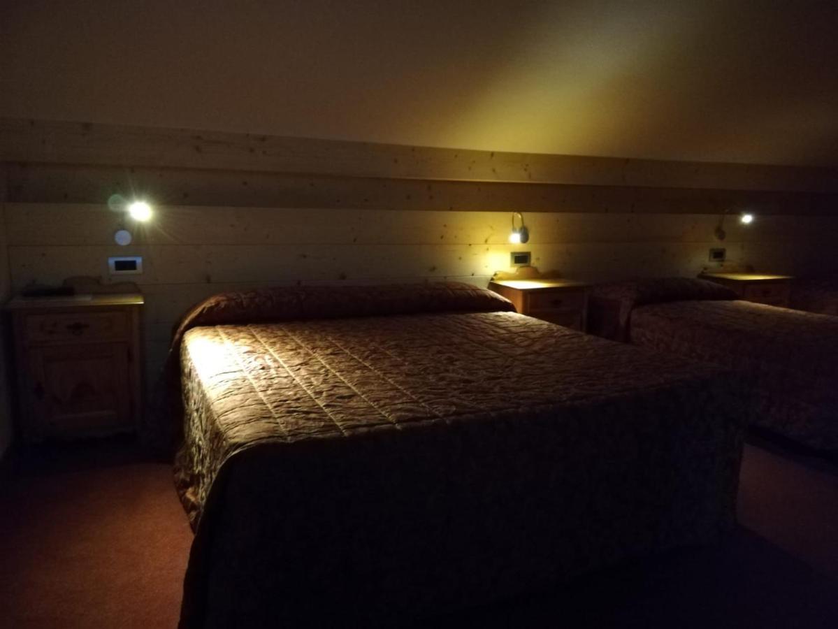 Hotel Des Alpes Castione della Presolana Kültér fotó