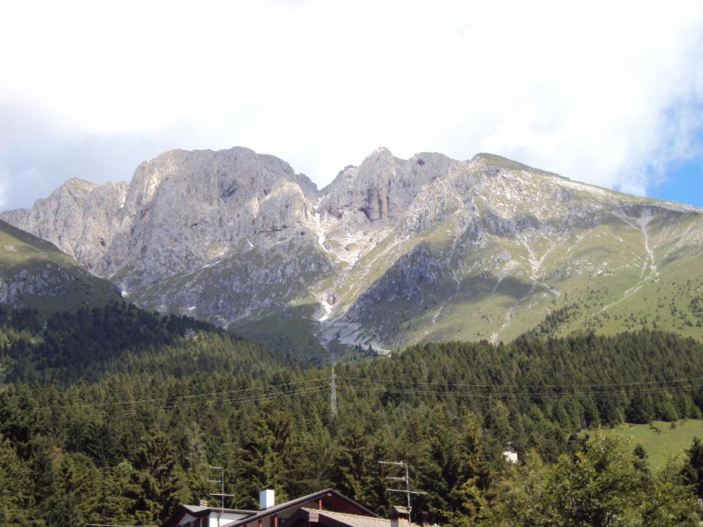 Hotel Des Alpes Castione della Presolana Kültér fotó